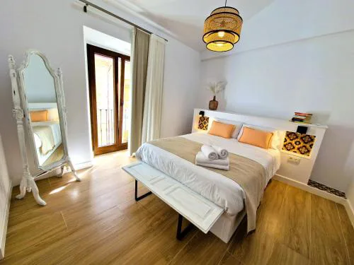 NOVOJAÉN Alojamientos 2 - Edificio vacacional Exclusivo y Tranquilo junto a Catedral