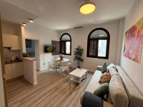 Acogedor apartamento, céntrico, recién restaurado