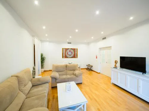 Amplio Apto Centro vistas Torneria fjhomefj