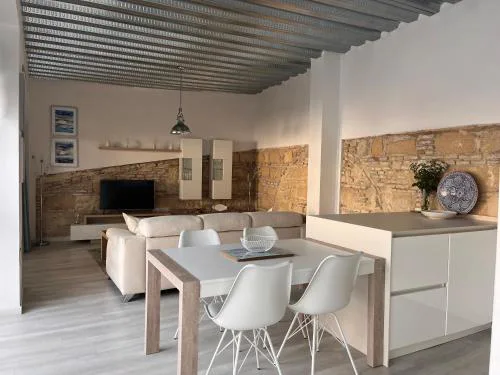 Casa Nuna Modern Loft with Private Garden Terrace