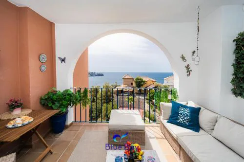 Lynnes Balcony