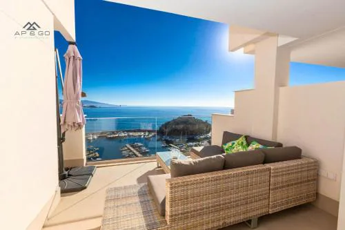 Sky Marina Luxury