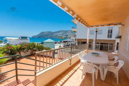 Smart Terrace Beachfront seaviews