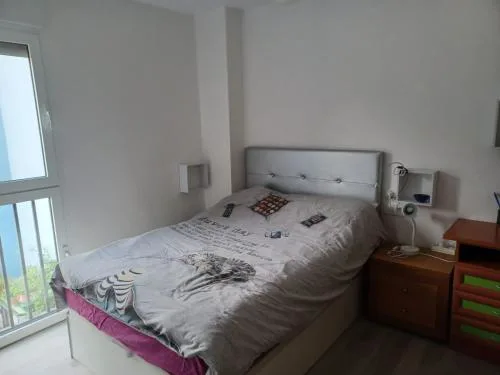 Room next to Gibraltar