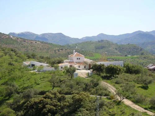 2 Small cottages with pool