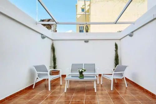 AMPLIO PISO CON TERRAZA