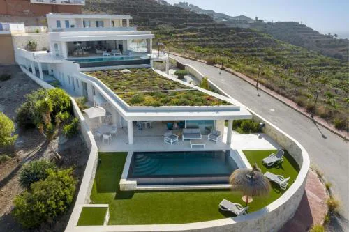 Andaluz Getaway