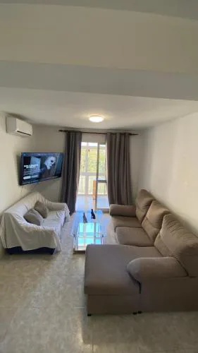 Apartamento cerca del mar