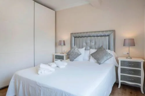 Apartamento con vistas a la catedral a 15 minutos del centro