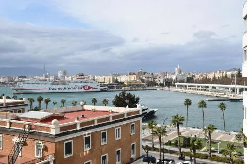Apartment Port and Beach
