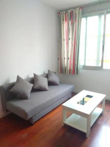 APTO PLAZA MERCED apartamentos