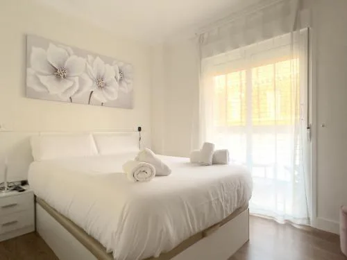 AYALA Malaga City Center 6PAX