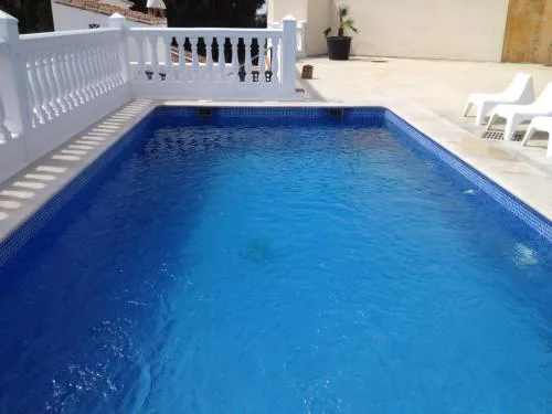 Bonito alojamiento en Malaga con piscina para teletrabajo