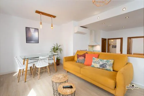 C17 City Centre - Parking & Comfort