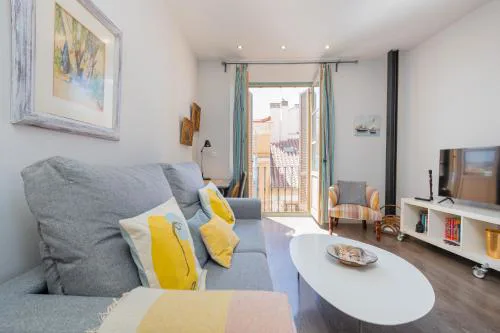 C20 - Adorable Apartment in the Center with Sun Terrace