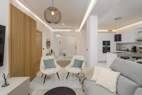 C91 DESIGN & COMFORT - Premium Location