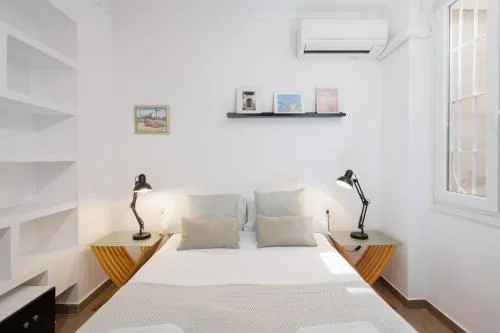 C92 - Rustic Two Bedrooms Apartment with Terrace