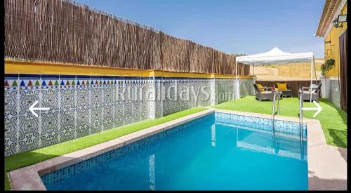 Casa rural Los Alcaidejos con piscina