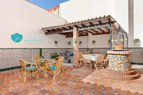 Casa TIPICA MALAGUEÑA con PATIO en el centro