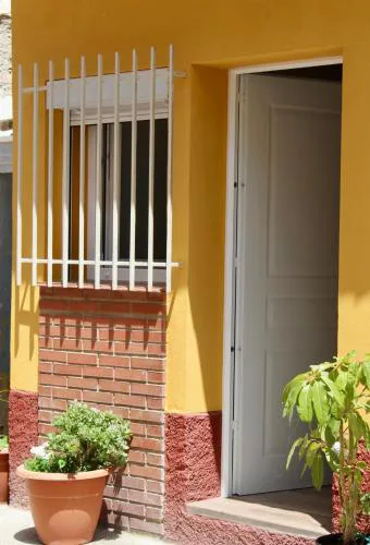 Cenacheros house