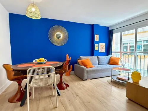 City center 2br walk everywhere