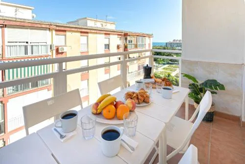 CITY CENTER AND NEXT TO THE BEACH 3 BEDROOMs