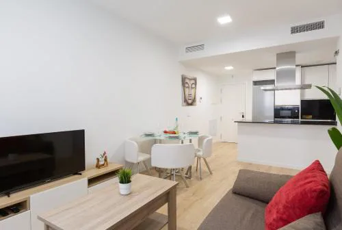 Cosmopolitan Apt Malaga Beach