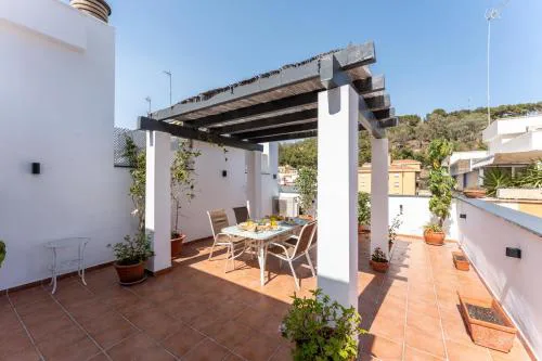 CT 252 - Faro's Malaga Citylights - Amazing Roof Terrace