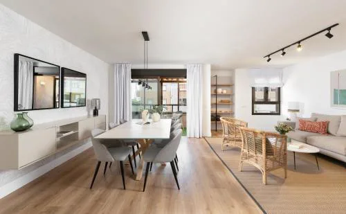 Donoso Cortes & Free parking by ELE Apartments