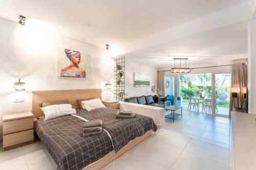Estudio Glamuroso cerca de la playa en Mijas Costa