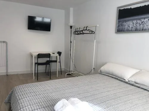 HABITACION ROOM Larga Temporada MAS DE 60 DIAS MALAGA CENTRO