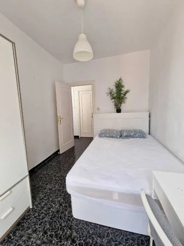 Heart of Málaga: Close to Beach & Culture Spot