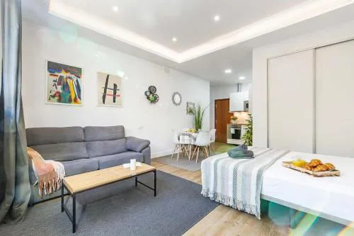 High-End Premium Studio - Soho Malaga Center