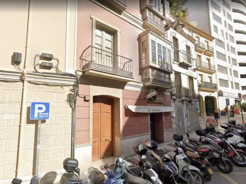 Holidays2Malaga Carreteria 97 Loft High Speed WIFI