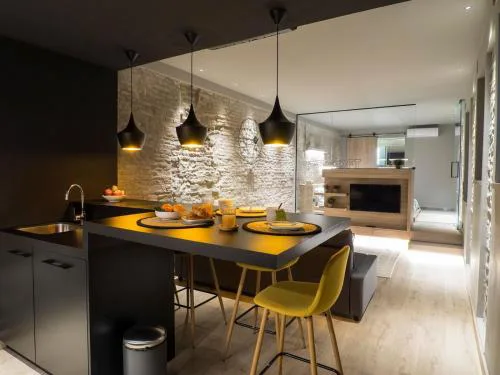 Homely Málaga Jinetes Loft