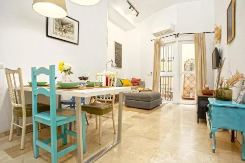 -MalagaSunApts-Central and Cozy