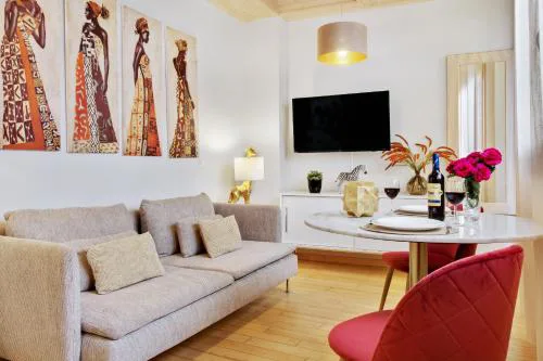 -MalagaSunApts- Cool & Central