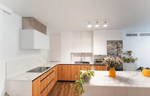 Modern apartment with pool, 5 minutes from the beach