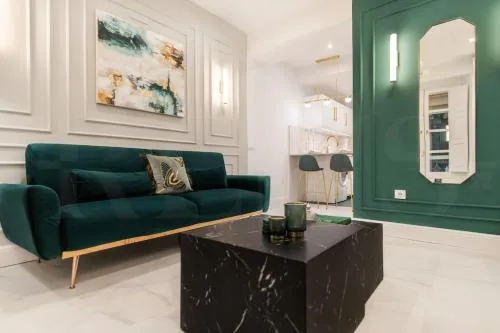 Modern Elegance in the Heart of Málaga REMS