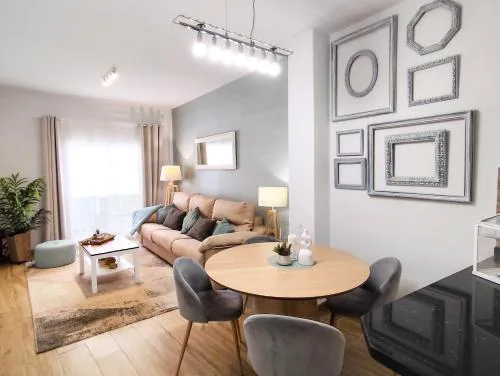 NEW!!! Luxury CITY CENTER & PRIVATE TERRACE