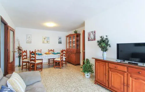 Nice Apartment In Málaga With Wifi