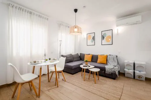 Nordik Apartments Urban - Perchel "Skogar"
