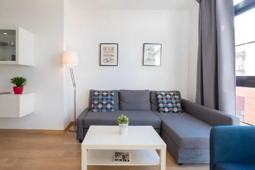 Quiet, bright and central apartment