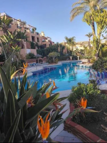 Riviera Del Sol Apartment