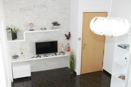 Shiny Per Family Apartment