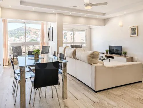 Spacious apartment with a view - historic center by REMS