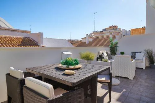 Studio Deluxe with Shared Roof Terrace
