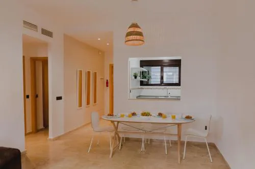 SUITE ZAMORANO