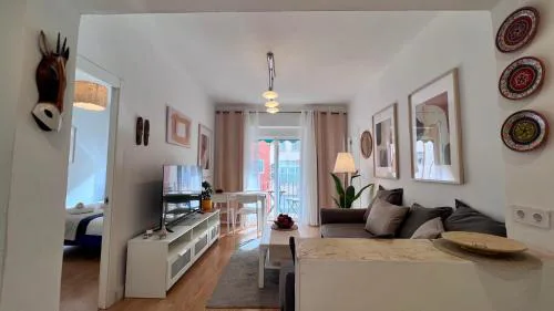 Super Comfy and Homey 4BR Apartment Peachy Stays