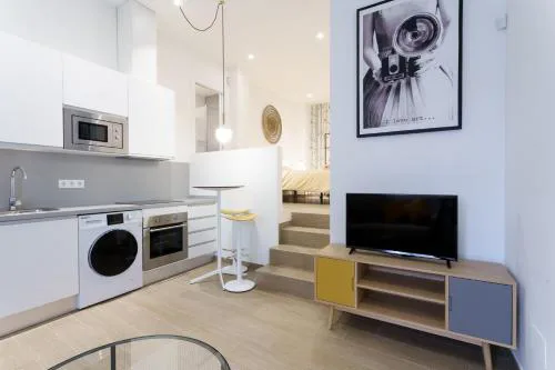 Teatro Suites Málaga URBAN FLAT
